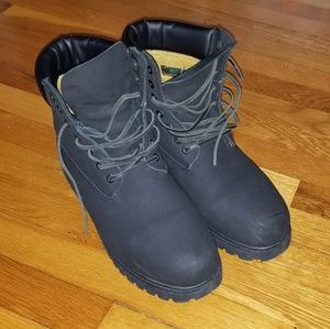 Men black Timberland boots